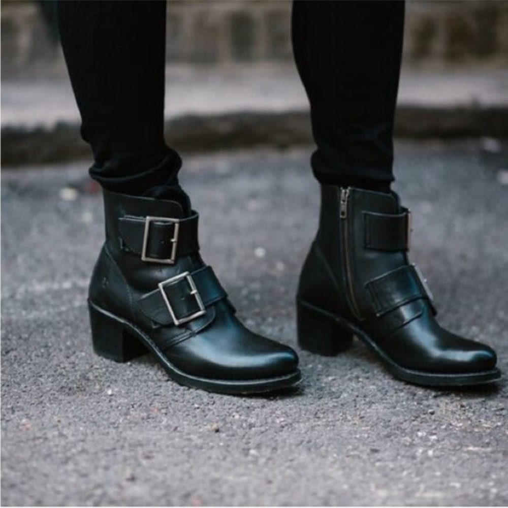 $399 Frye Sabrina Double Buckle Academia Grey Suede Leather Block Heel AnkleBoot - Picture 6 of 16